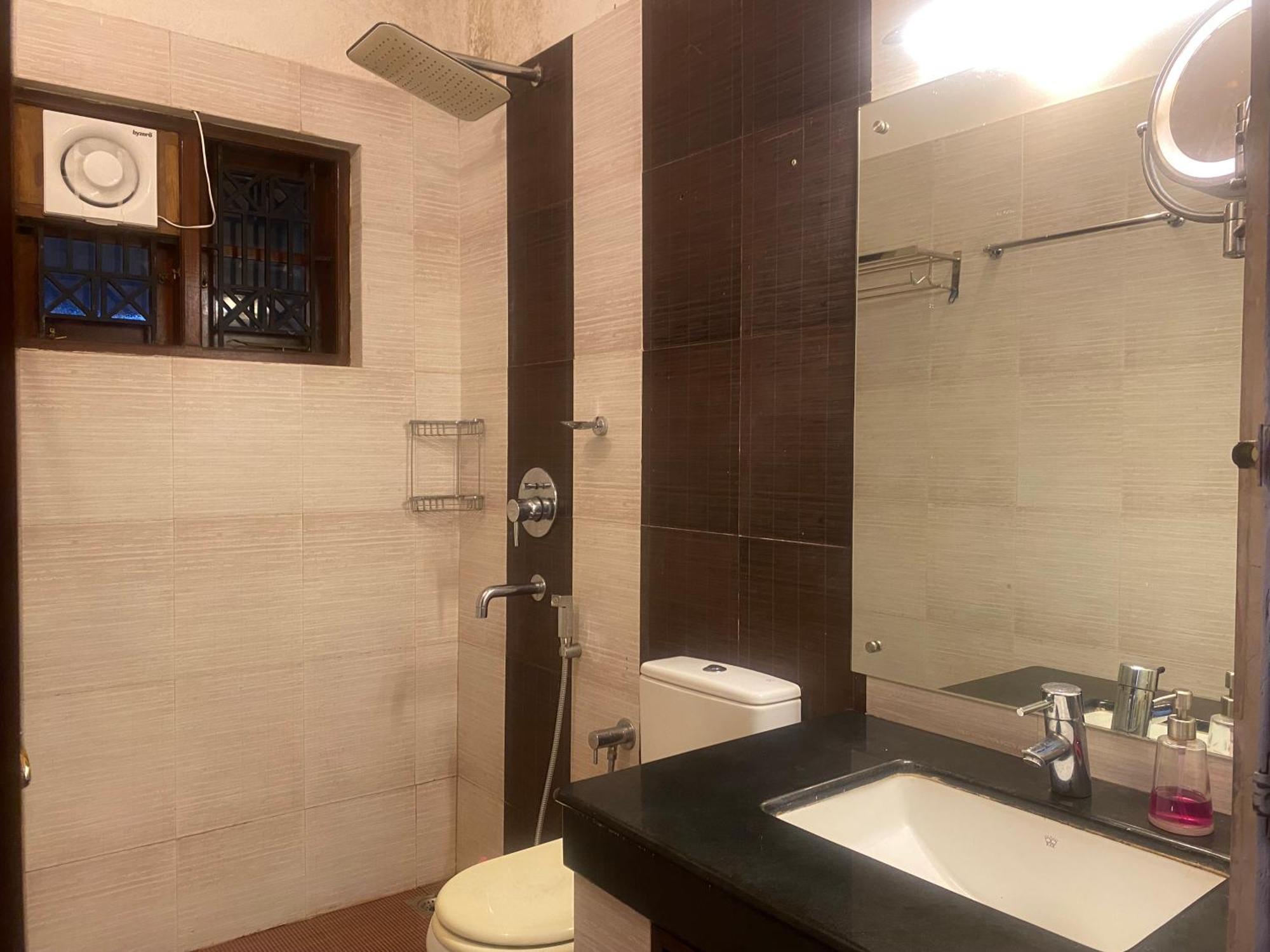 "Radhas" 4Br Villa In Gated Spring Field Community, 칸누르 외부 사진