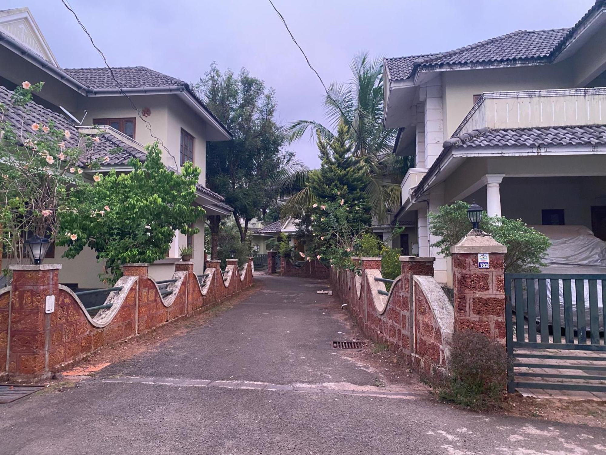"Radhas" 4Br Villa In Gated Spring Field Community, 칸누르 외부 사진